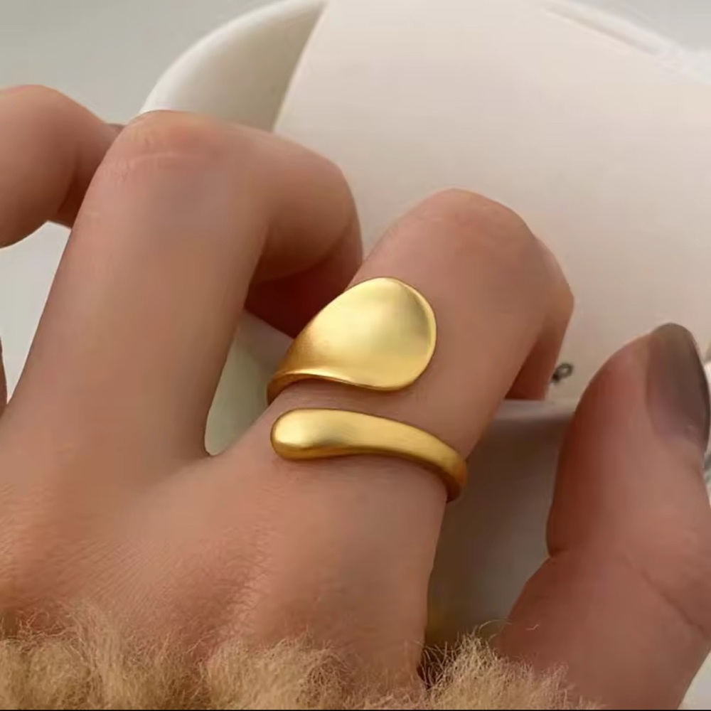 New year’s gift 18k Gold plated stainless steel Women's Ring